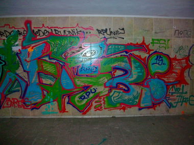 Graffiti Bombing in Бургас - Photo by NAVIT (2015)