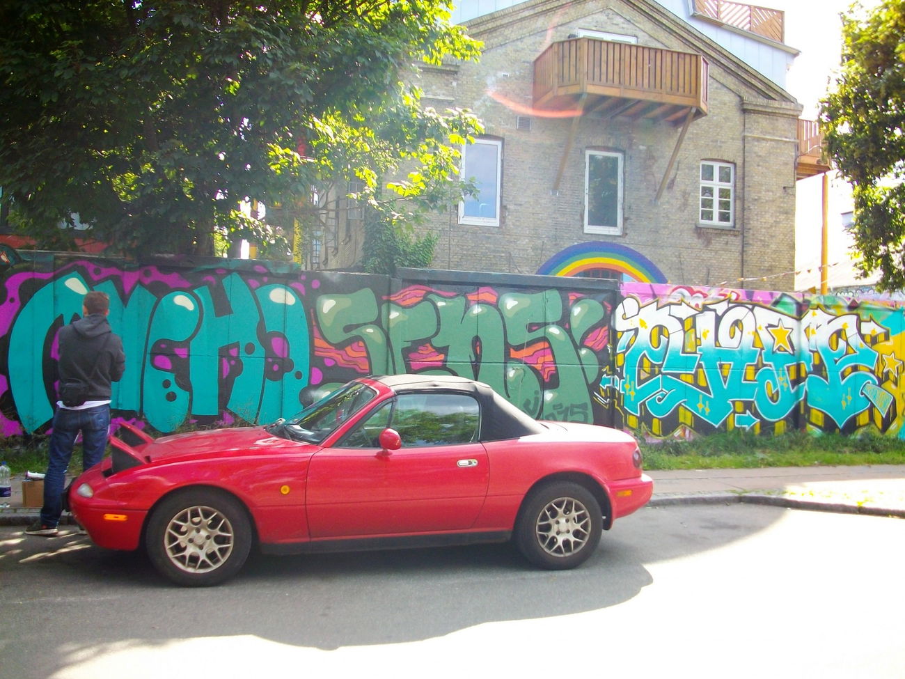 Graffiti Wall in Copenhagen - Photo by NAVIT - Mucho, Sens, Chap (2015)