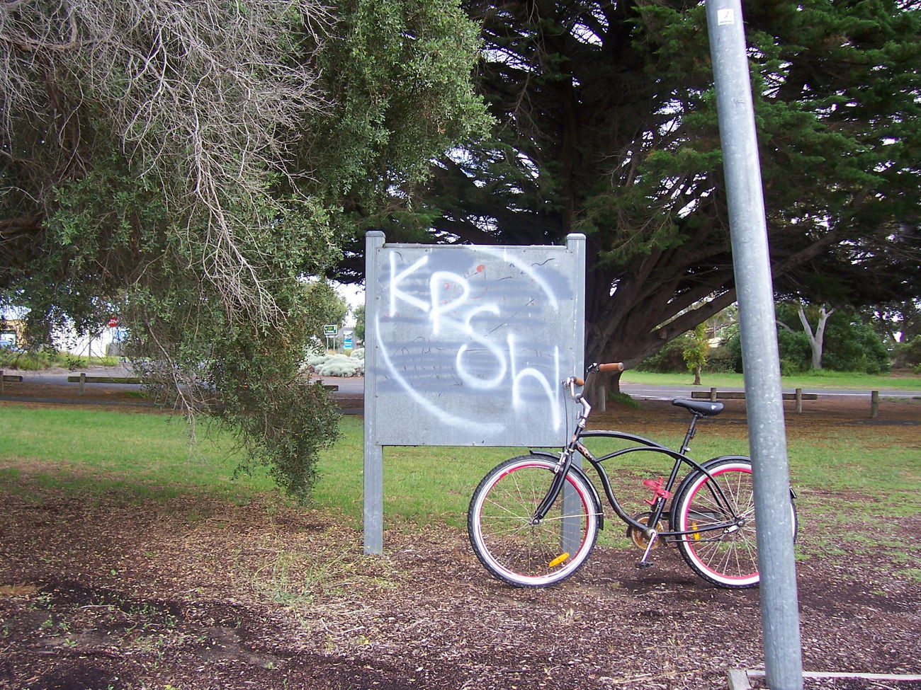 Graffiti Artwork - Photo by NDUCT - KRSW