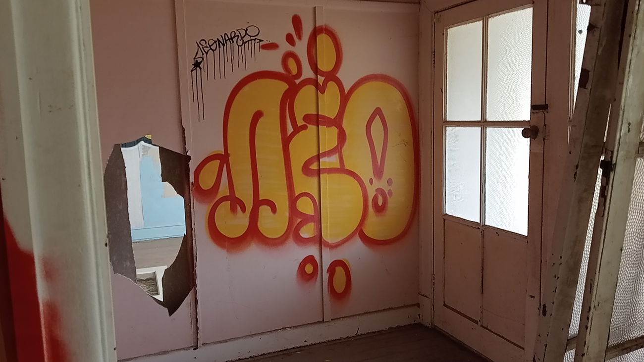 Graffiti Bombing - Photo by NDUCT (2023)