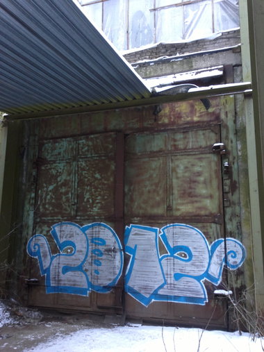 Graffiti Bombing in Minsk - Photo by NDUCT - 2012 (2011)