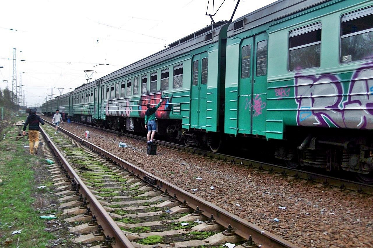 Graffiti Train - Photo by NFRCRU (2013)