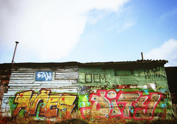 Graffiti Wall - Photo by NOESMAN (2013)