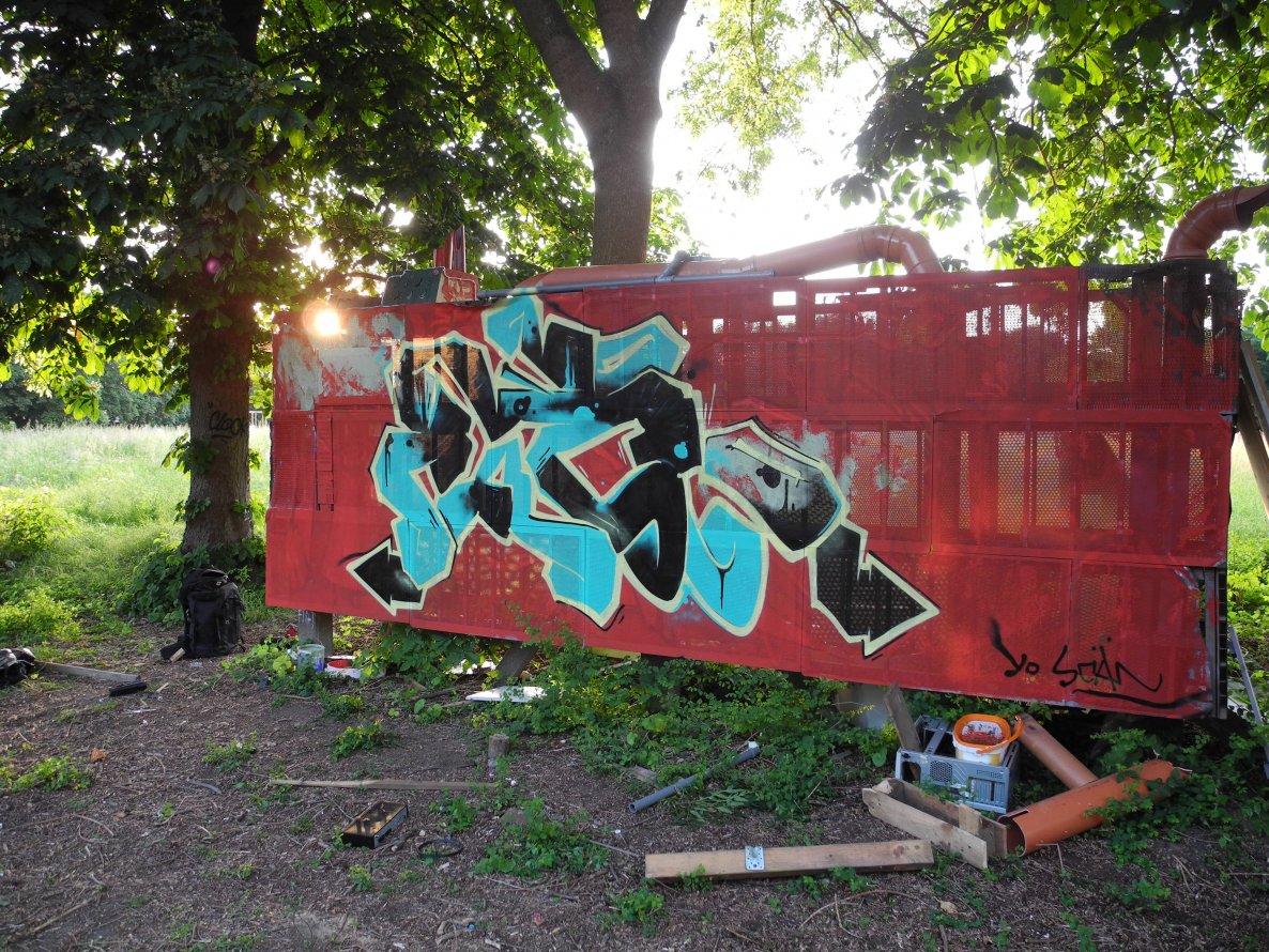 Graffiti Wall - Photo by NOFASEONE (2012)