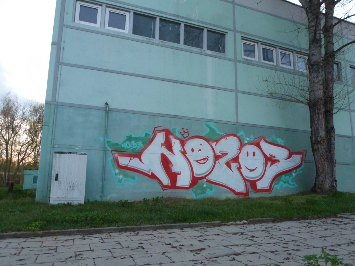 Graffiti Wall - Photo by NOIIO3 - no2, numbertwo, two (2013)