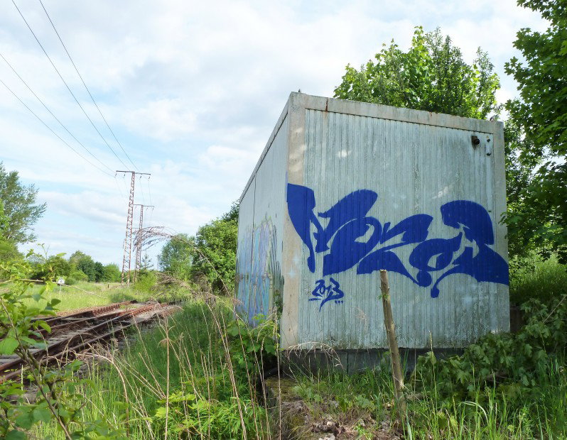 Graffiti Bombing in Frankfurt (Oder) - Photo by NOIIO3 - no203, 203, no2 (2013)