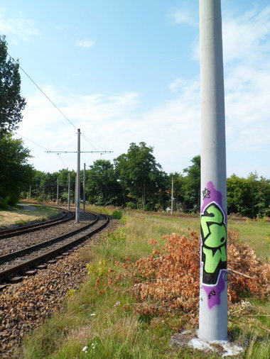 Graffiti Bombing in Frankfurt (Oder) - Photo by NOIIO3 - 203, no203 (2012)