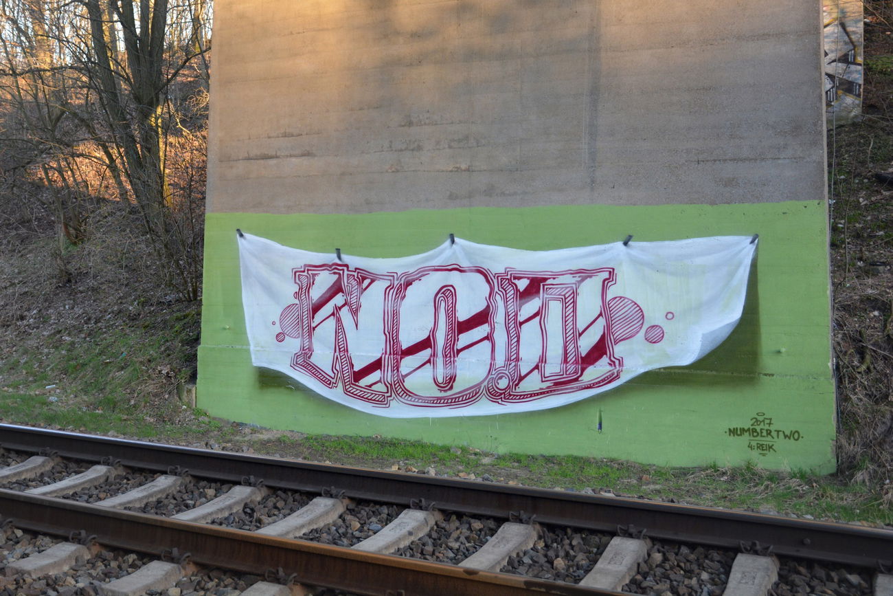 Graffiti Bombing - Photo by NOIIO3 - no2 (2017)