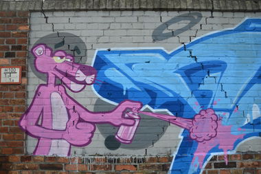 Graffiti Bombing - Photo by NOIIO3 - no2, number2, nr2 (2016)