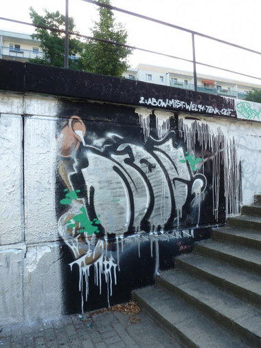 Graffiti Wall - Photo by NOIIO3 - no2, numbertwo, nummer2 (2013)
