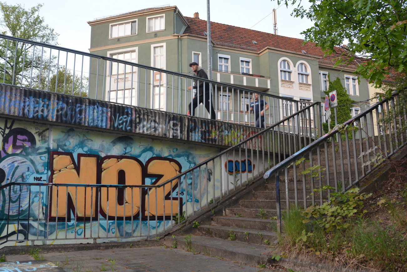 Graffiti Wall - Photo by NOIIO3 - no2, nd2, number2 (2015)