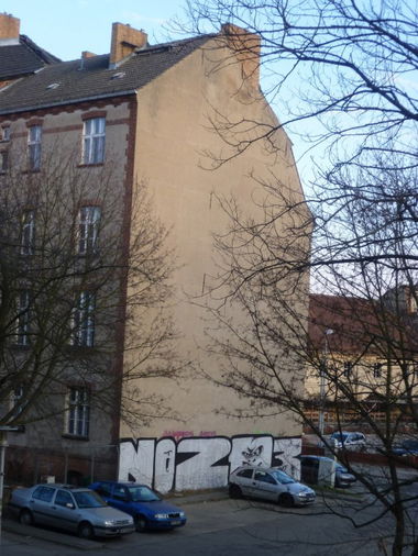 Graffiti Bombing - Photo by NOIIO3 (2012)