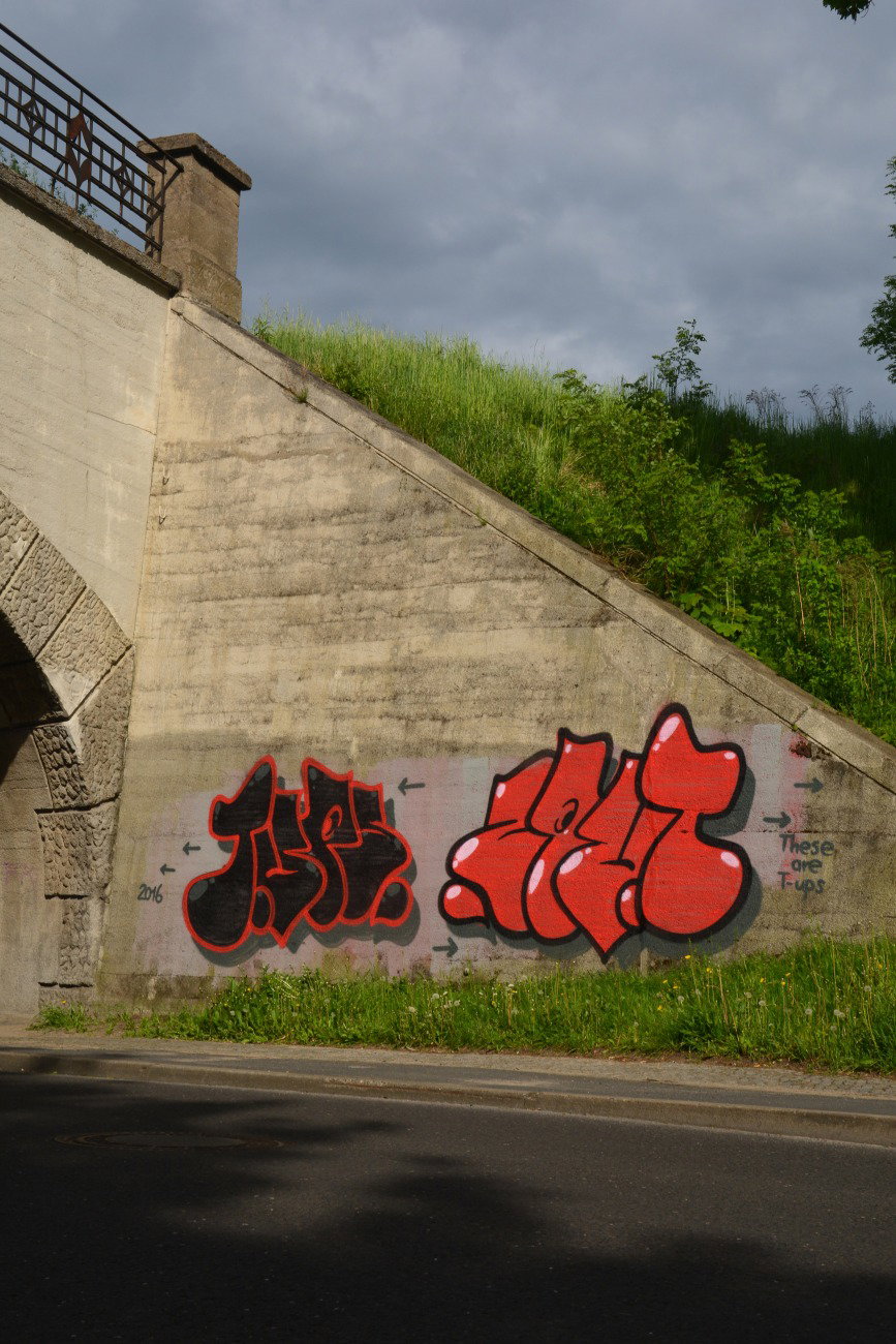 Graffiti Photo by NOIIO3 - tups (2016)
