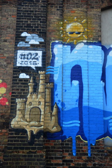 Graffiti Bombing in Frankfurt (Oder) - Photo by NOIIO3 - no2, number2, nummerzwei (2016)
