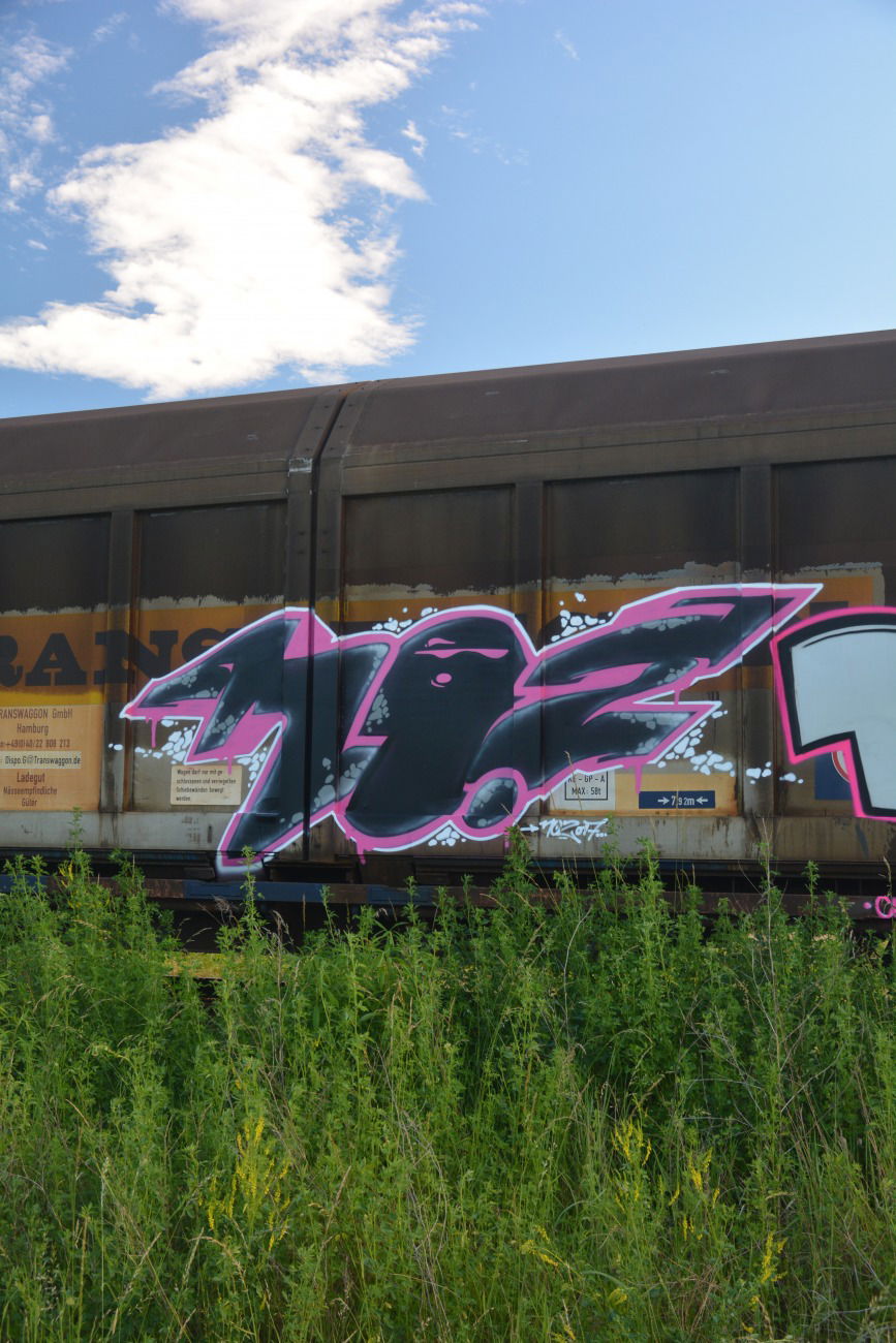 Graffiti Train - Photo by NOIIO3 - no2 (2017)
