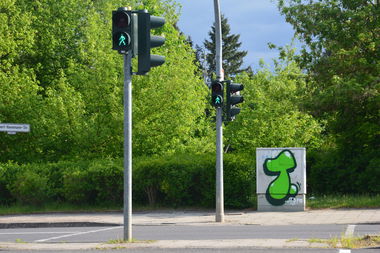 Graffiti Bombing - Photo by NOIIO3 - tups, throwup, tup (2016)