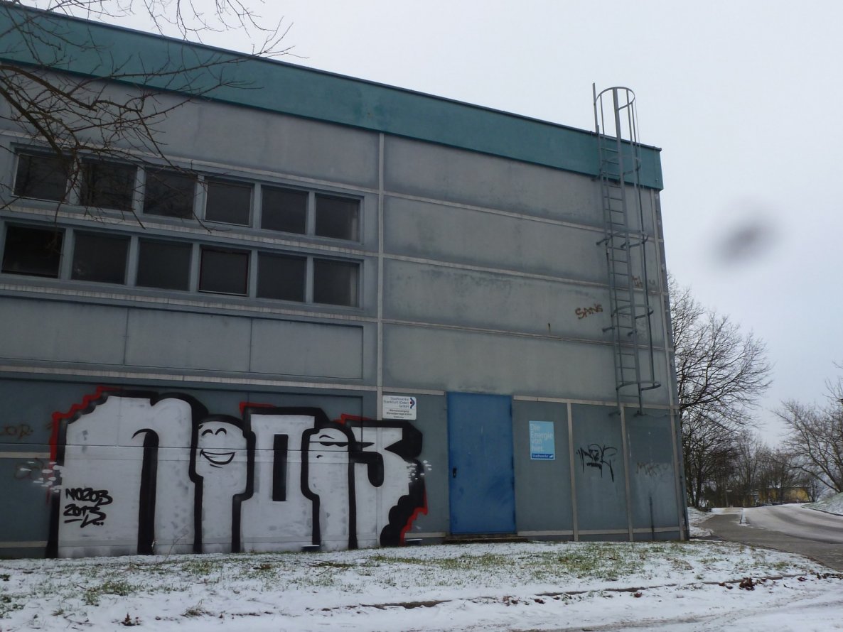 Graffiti Wall - Photo by NOIIO3 (2013)