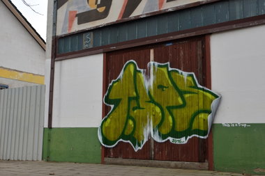Graffiti Wall - Photo by NOIIO3 - tups (2016)