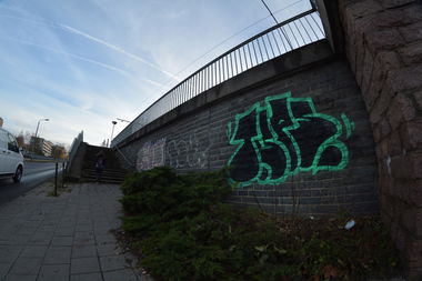 Graffiti Wall - Photo by NOIIO3