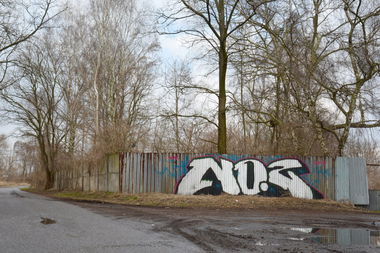 Graffiti Bombing - Photo by NOIIO3 - no.2, no2, nr2 (2015)
