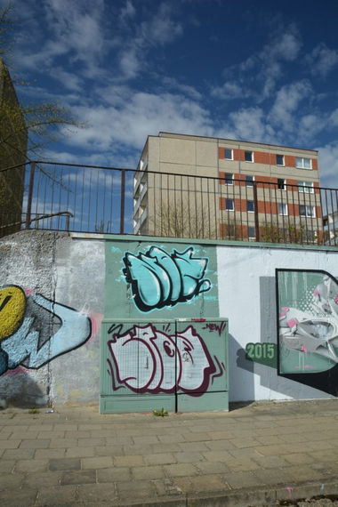Graffiti Bombing - Photo by NOIIO3 - no2 (2013)