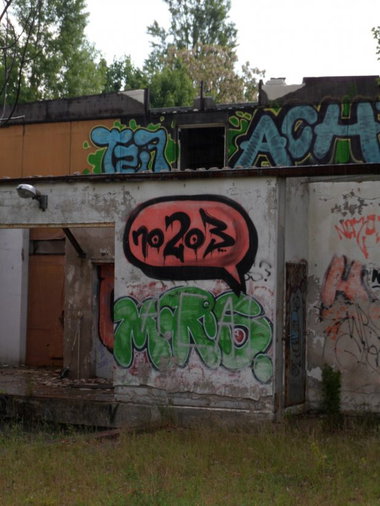 Graffiti Wall - Photo by NOIIO3 (2012)