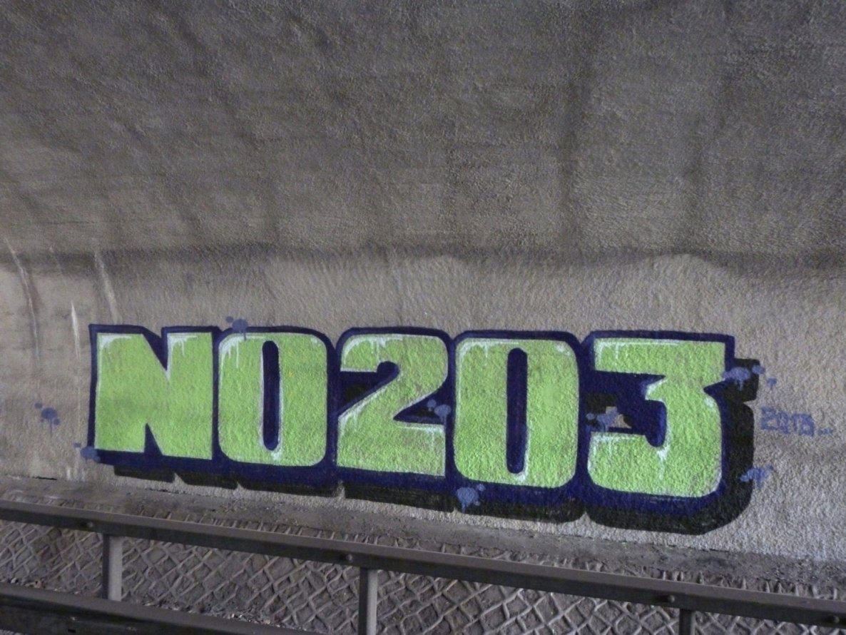 Graffiti Wall - Photo by NOIIO3 (2013)