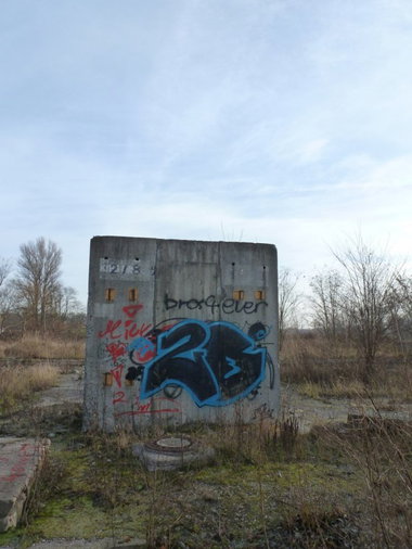 Graffiti Wall - Photo by NOIIO3 (2013)