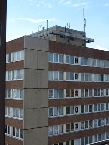 Graffiti Bombing - Photo by NOIIO3 (2012)