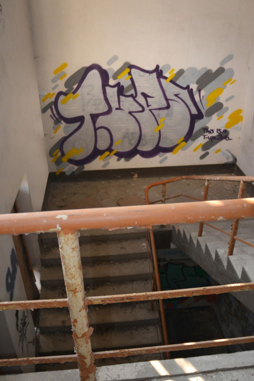 Graffiti Bombing - Photo by NOIIO3 - tups, throwups, bubble (2016)