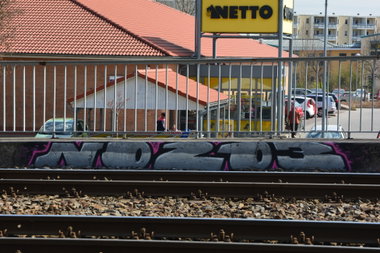 Graffiti Wall - Photo by NOIIO3 - no2, no.2, notwo