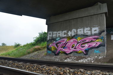 Graffiti Bombing - Photo by NOIIO3