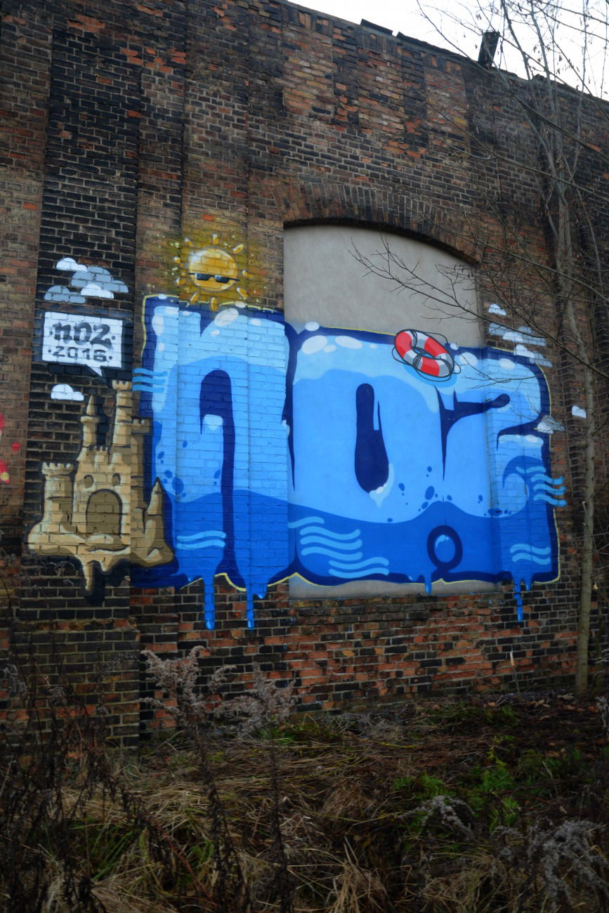Graffiti Bombing - Photo by NOIIO3 - no2 (2016)
