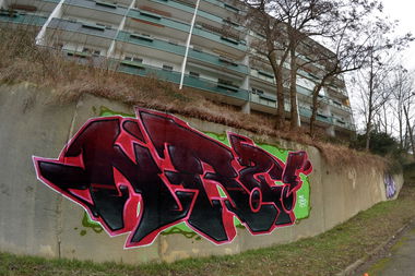 Graffiti Bombing - Photo by NOIIO3 - no2 (2017)