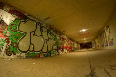 Graffiti Wall - Photo by NOIIO3 - tups (2016)