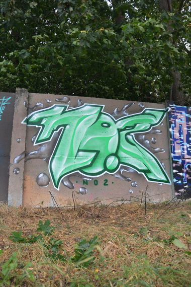 Graffiti Bombing in Fürstenwalde - Photo by NOIIO3 - no2, number2, nummerzwei (2016)