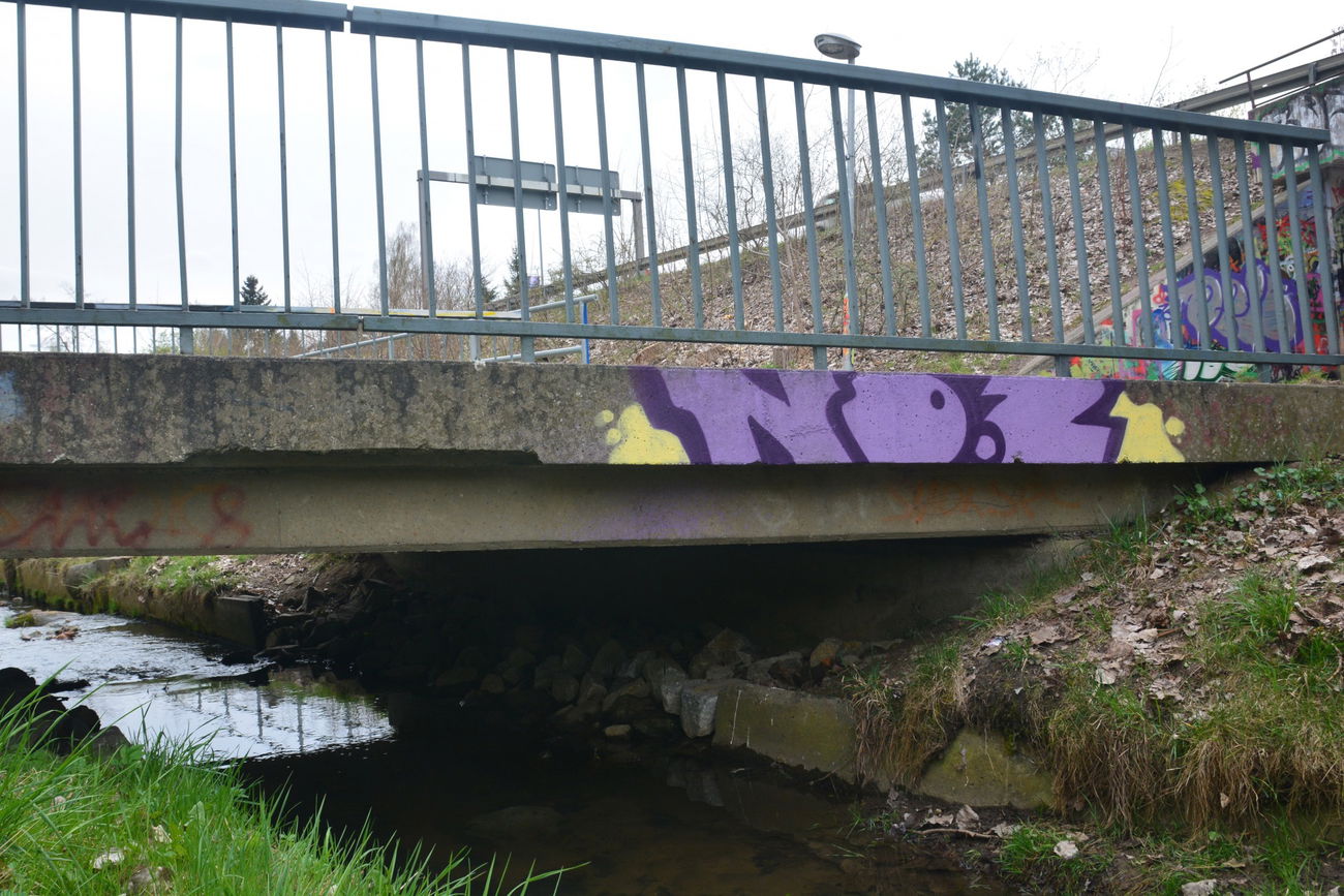 Graffiti Bombing - Photo by NOIIO3 - no2, number2, nr2 (2016)