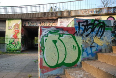 Graffiti Wall - Photo by NOIIO3 (2014)