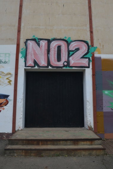 Graffiti Wall - Photo by NOIIO3 - no2, number2, nummer2 (2015)