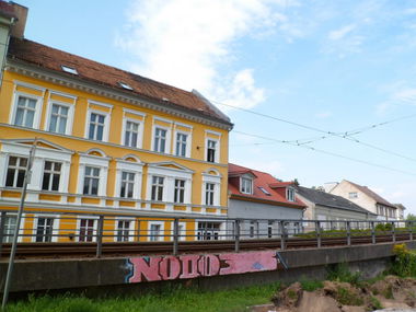 Graffiti Bombing - Photo by NOIIO3 (2012)