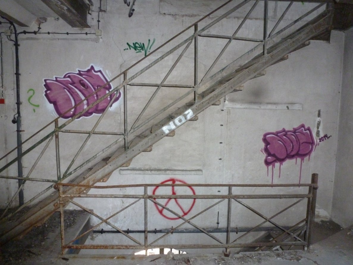 Graffiti Wall - Photo by NOIIO3 (2014)
