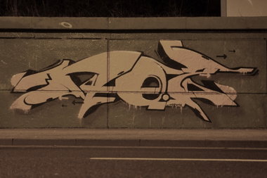 Graffiti Wall - Photo by NOIIO3 - no2, nr2, number2 (2016)