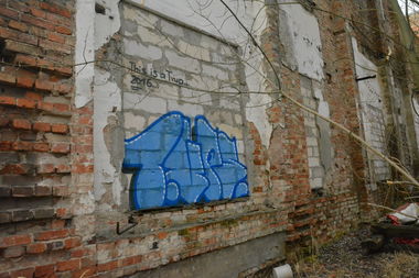 Graffiti Artwork - Photo by NOIIO3 - tup, tups, throwup (2016)