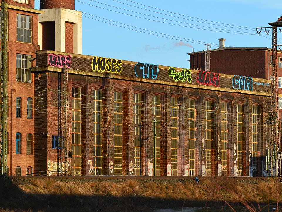 Graffiti Wall - Photo by NONAME