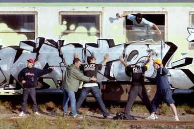 Graffiti Artwork - Photo by NONAME