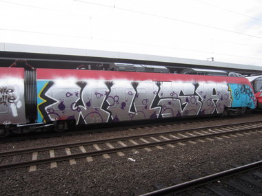 Graffiti Train - Photo by NRW_graff