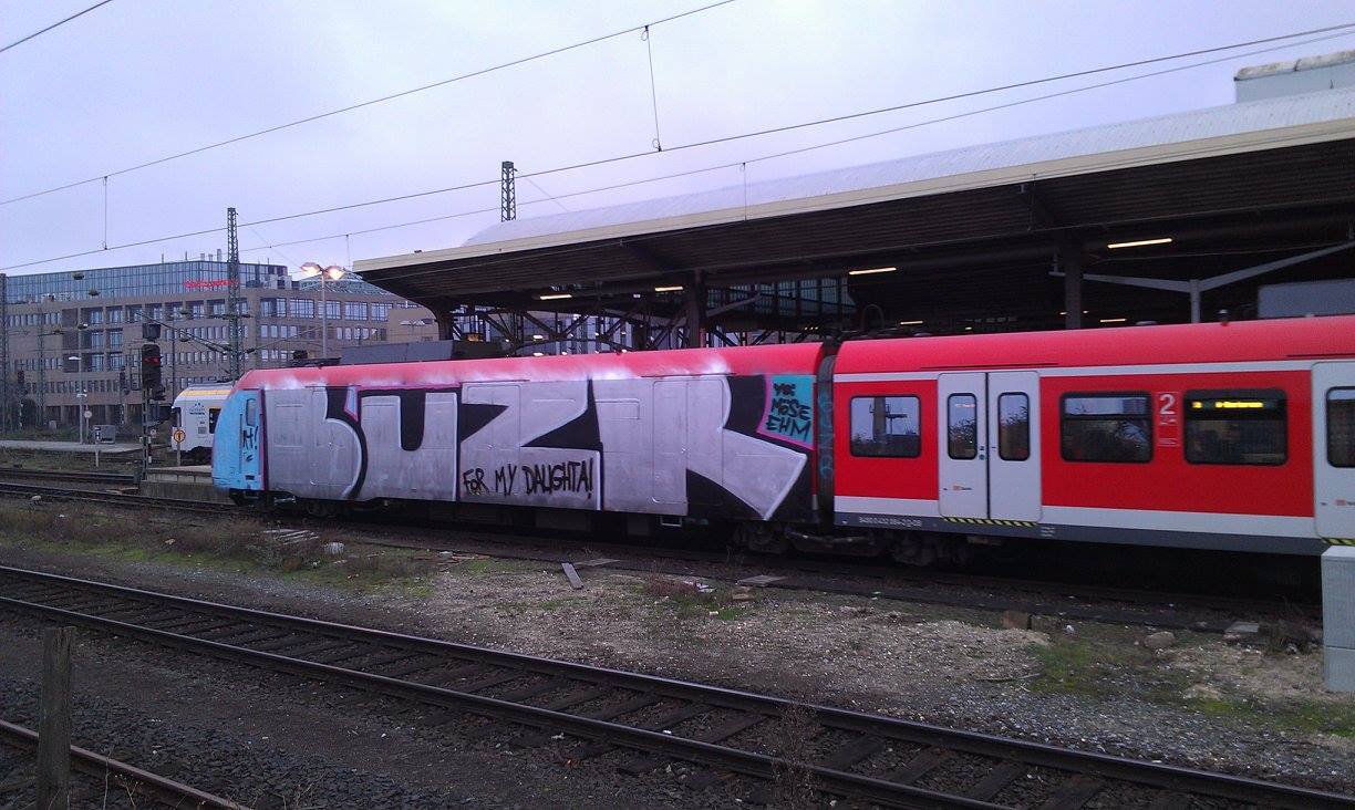 Graffiti Train - Photo by NRW_graff