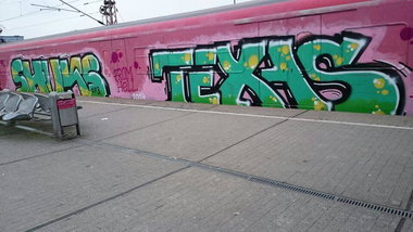 Graffiti Train - Photo by NRW_graff