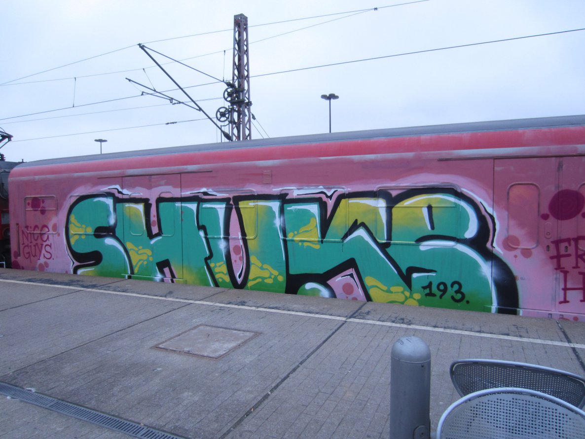 Graffiti Train - Photo by NRW_graff