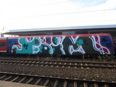 Graffiti Train - Photo by NRW_graff - FOIM